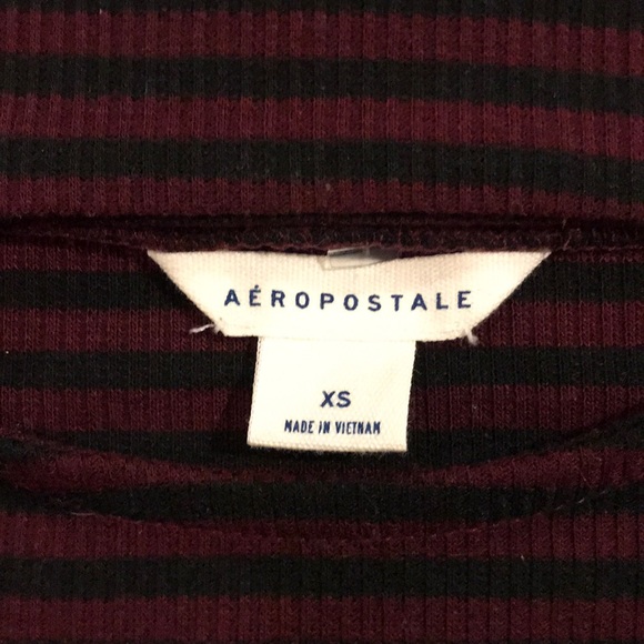 Cold shoulder tee - Picture 3 of 3